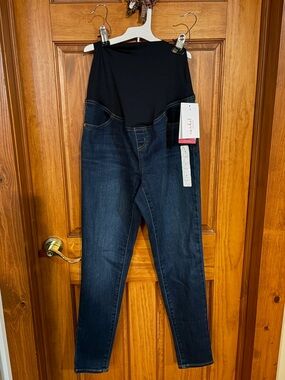 Ingrid & Isabel Dark Blue Denim Maternity jeans with Over the belly Support